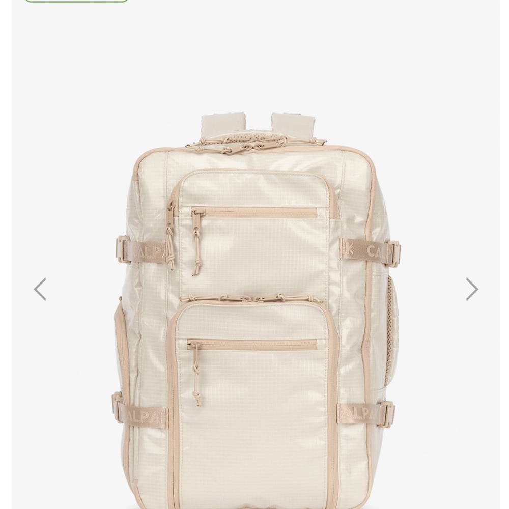 Terra 26L Laptop Duffel Backpack in White Sands